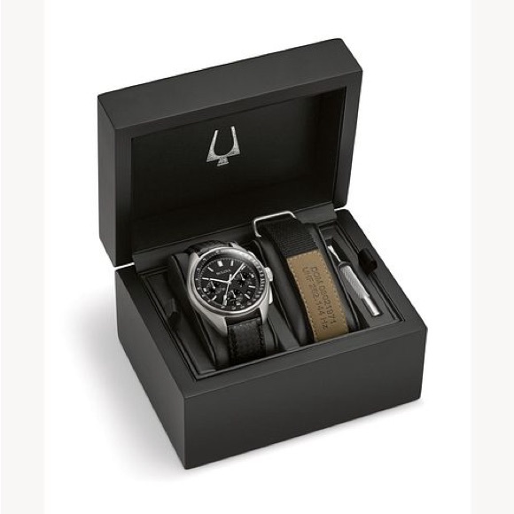 Bulova Lunar Pilot watch. Like new in box - Picture 2 of 8